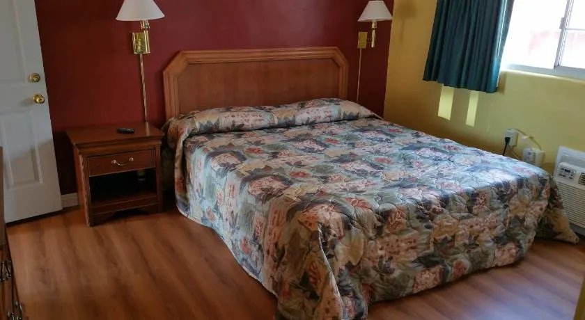 Slumber Motel - Image 1