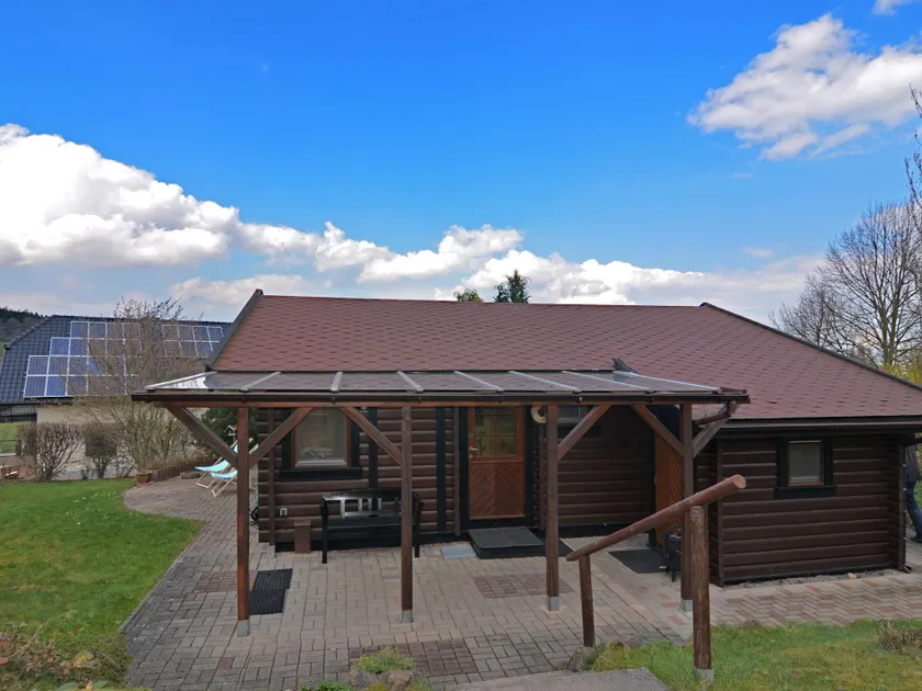 Modern wooden house in Sauerland near Diemelsee with separate children's playhouse - Image 1