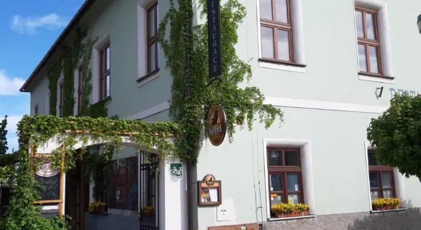 Penzion a restaurace U Hájků - Image 1