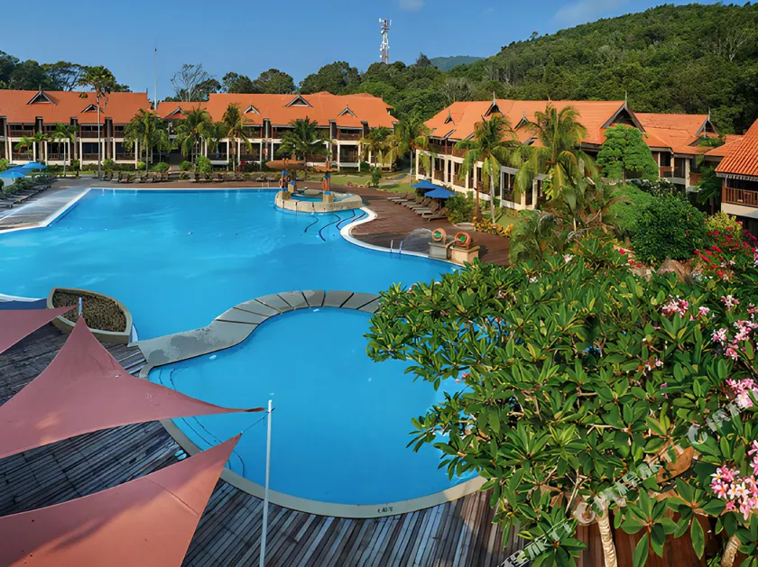 Laguna Redang Island Resort - Image 1