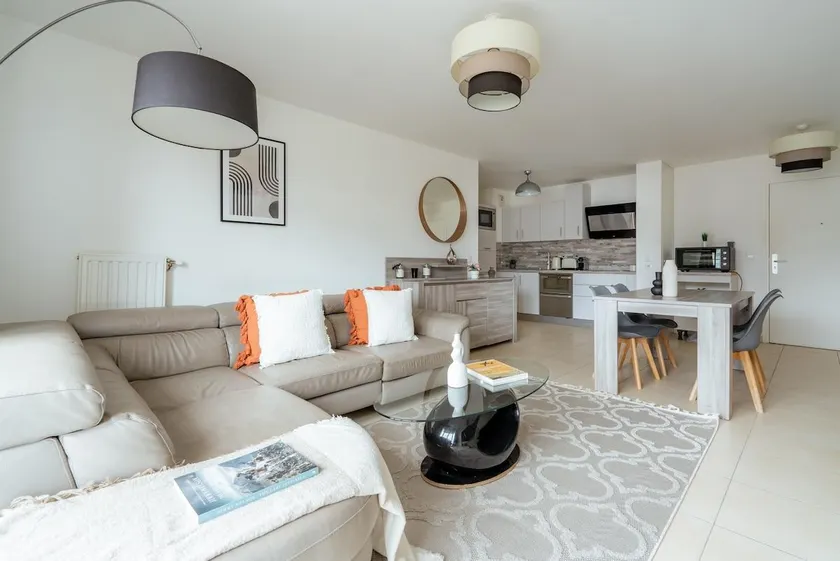 Magnificent Apartment in Châtillon - Image 1