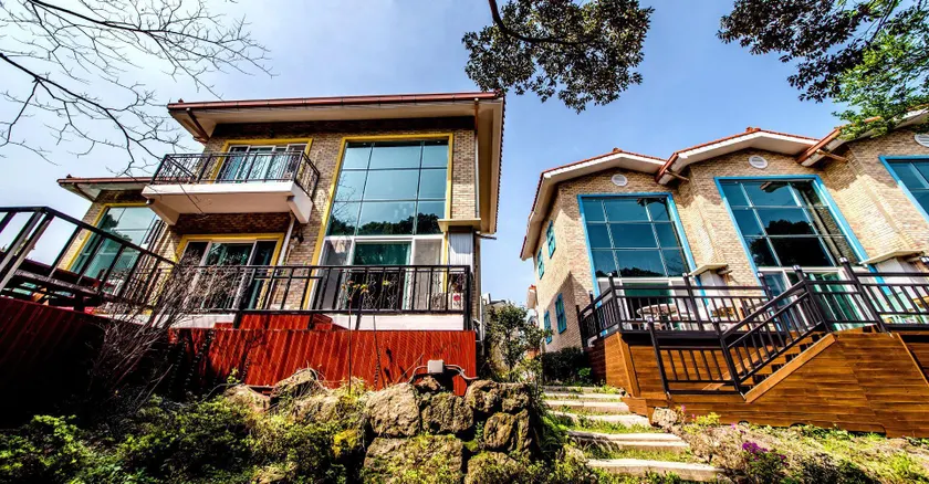 Eco Resort - Image 1