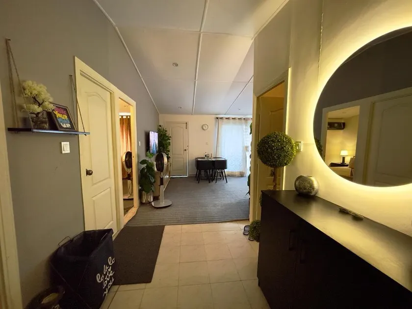 Two Bedrooms Fully luxurious Entire Vacation villa - Image 1