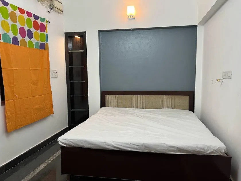 Kasetty's Studio House - Image 1