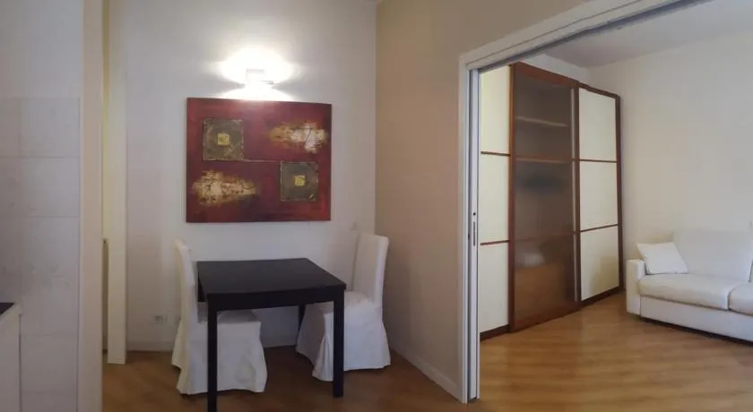 V12 Apartments - Alfieri 2A - Image 1
