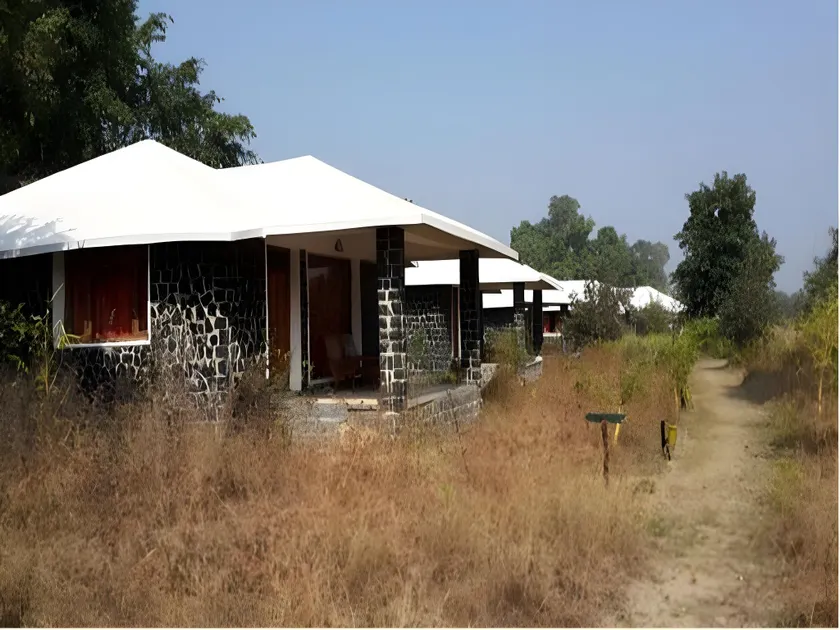 Club Mahindra Bandhavgarh Meadows Resort - Image 1