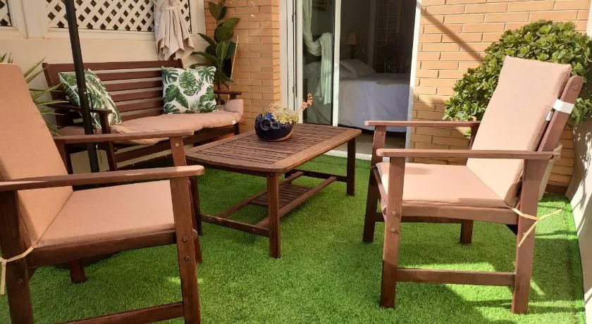 Suite privada con terraza chill out - Image 1