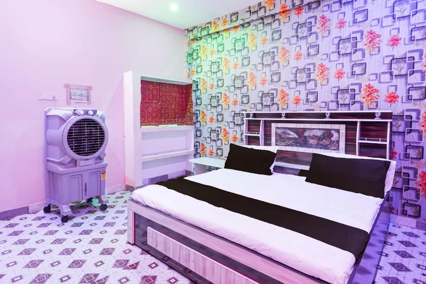 SPOT ON The Cocoon Palace - Image 1
