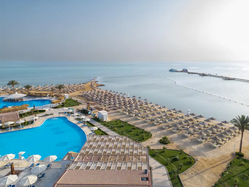 SUNRISE Azalea Aqua Park Resort - Image 1