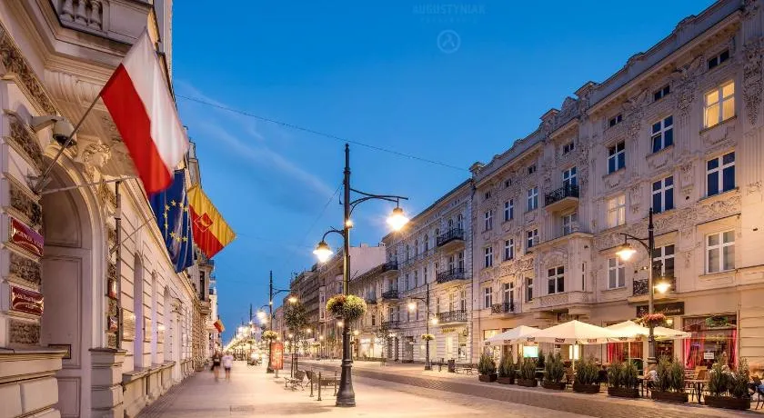 Royal Aparthotel Piotrkowska 33 - Image 1