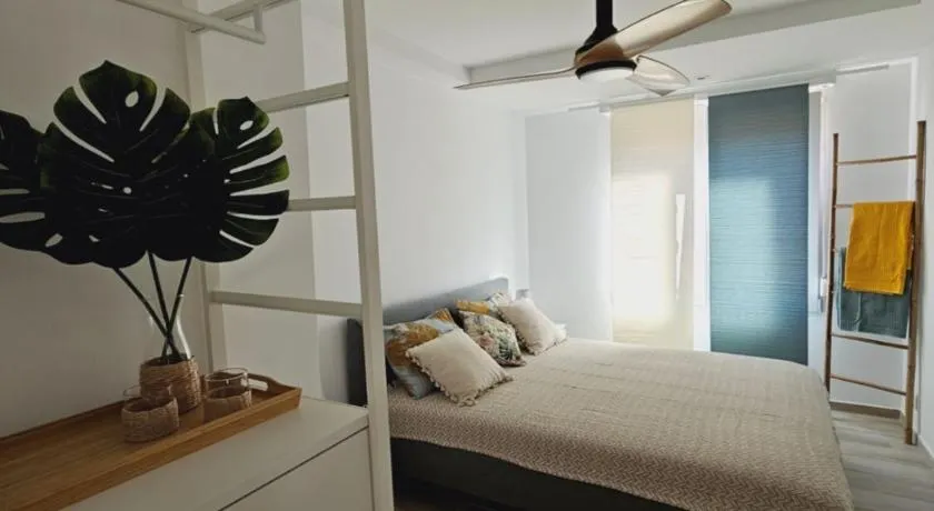 MIRADOR HOLIDAY HOME - Image 1