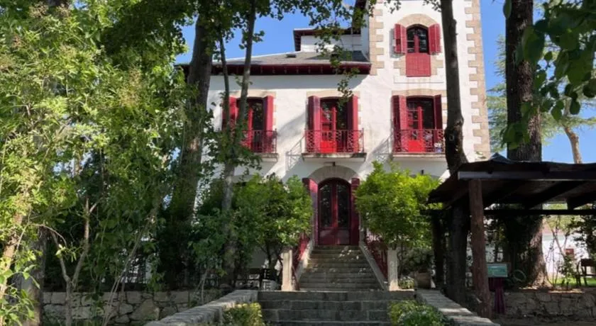 Casa Jardín El Colmenar - Image 1