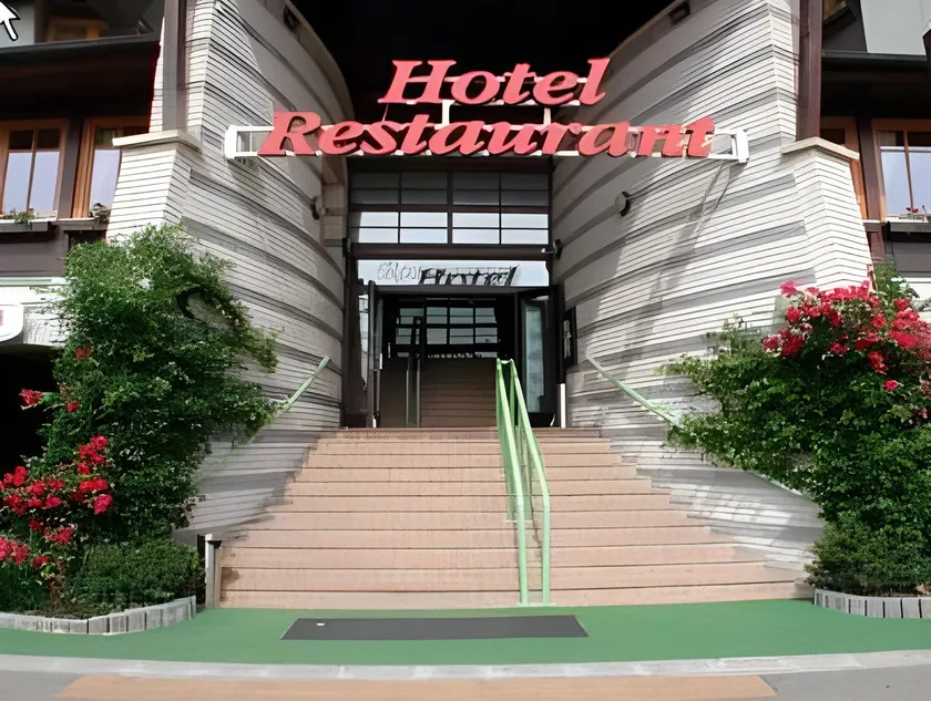 Rosengarten Hotel & Restaurant - Image 1