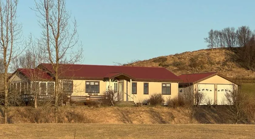 Birtingaholt Retreat - Image 1