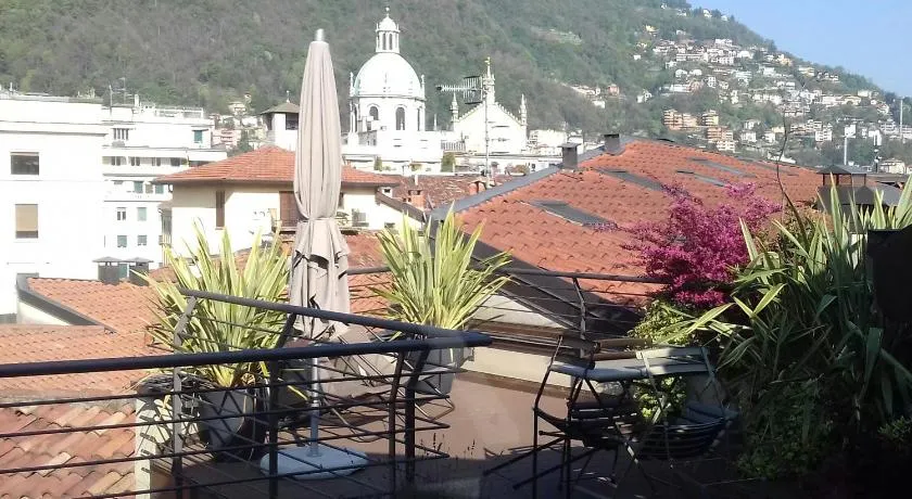 Como Via Carcano 13 - Image 1