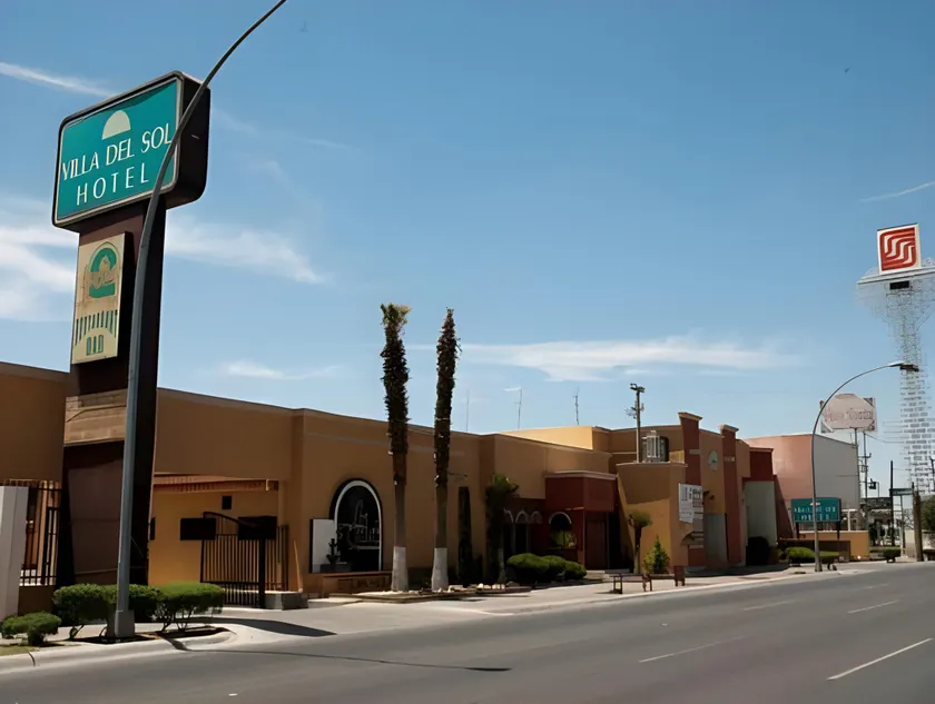 Hotel Villa del Sol - Image 1