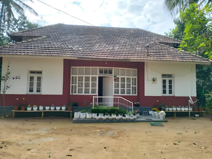 A beautiful Farm stay in the middle of the estate - Image 1