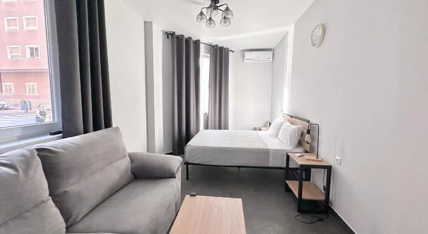Hostal Lavela - Image 1