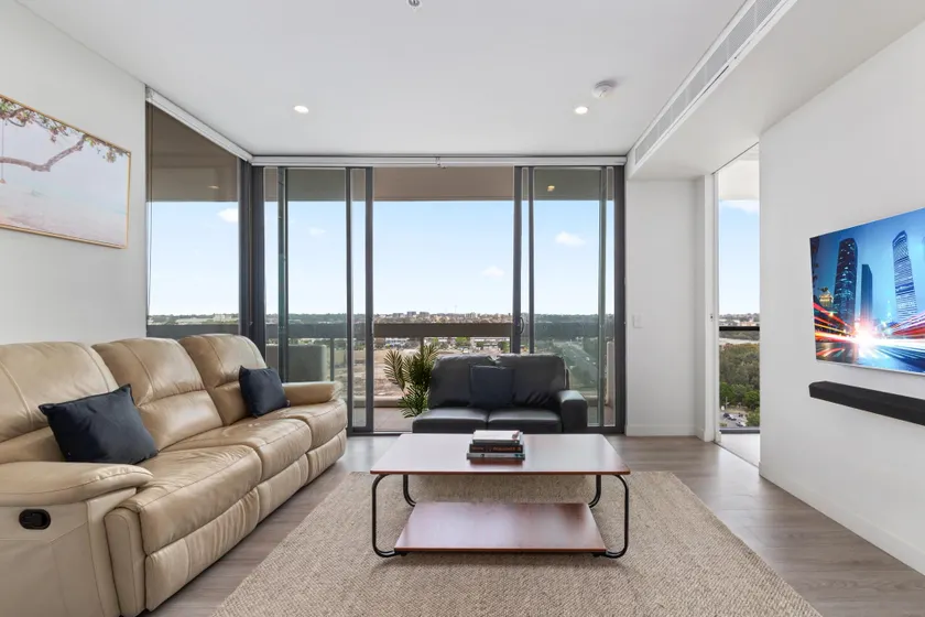 Luxe 2-Bed: Modern Interiors, Balcony & BBQ Area - Image 1