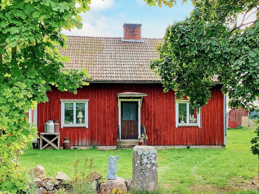 4 person holiday home in Mariestad - Image 1