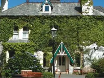 Penmorvah Manor Hotel - Image 1