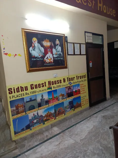 SIDHU GUEST HOUES 5 minute walking distance golden Temple - Image 1