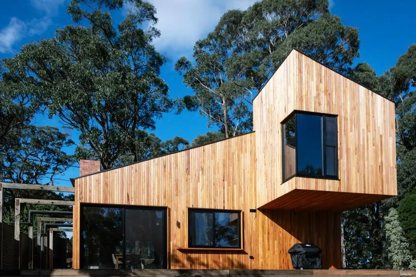 Indulgent country escape in the heart of Red Hill - Image 1