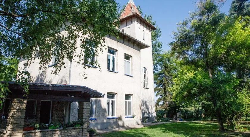 Angeli Vila Apartments - Image 1