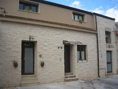Monolocali l'Abbraccio - Image 1