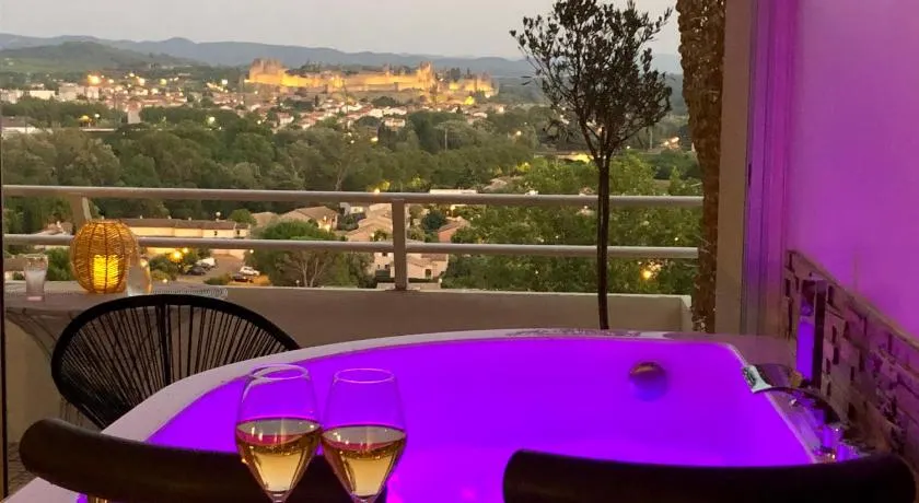 Panorama Suite & Spa - Image 1
