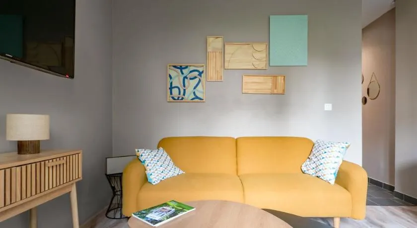 Le Vizier - Appartement design avec parking en centre ville - Image 1