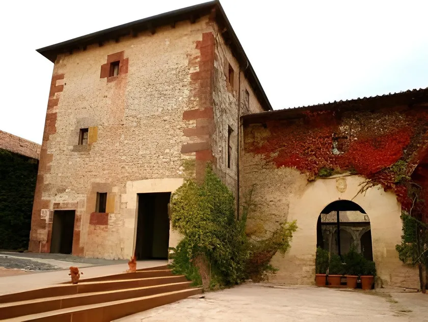 Hotel Boutique El Convento de Mave - Image 1