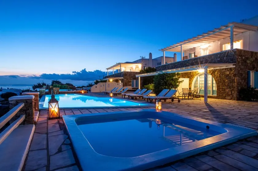 Aeri Villas & Apartments - Image 1
