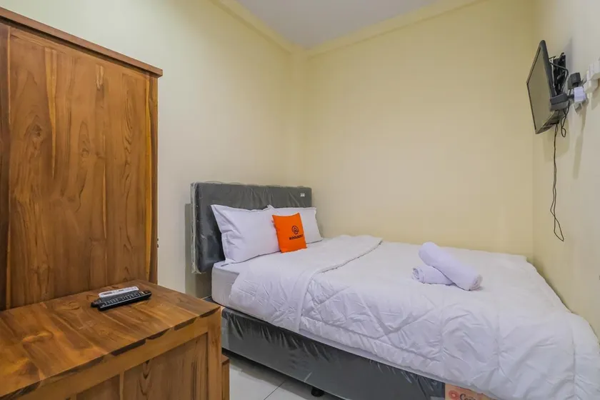 Maharani Guest House RedPartner at Gatot Subroto Timur Denpasar - Image 1