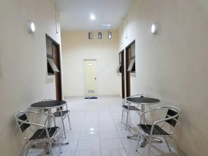 Mitra Guest House - Image 1