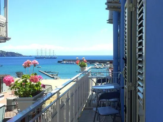 Hotel Villa Nefele - Image 1