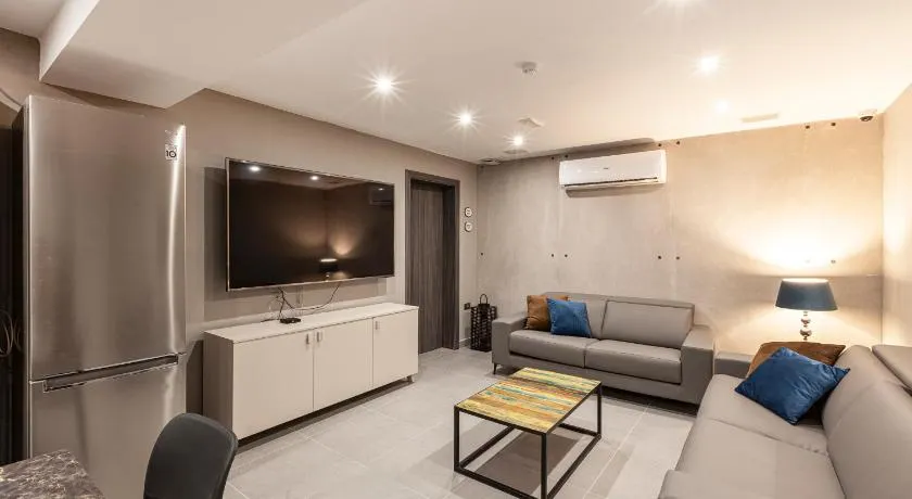 No.48 Apartments - Image 1