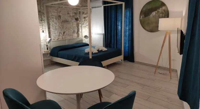 Badolato Gallery - Luxury Rooms - Image 1