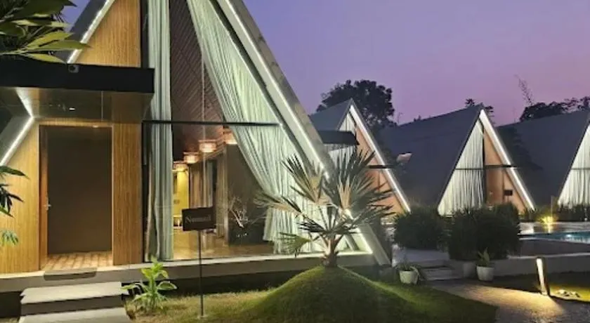 Serene Fields Retreat - Image 1