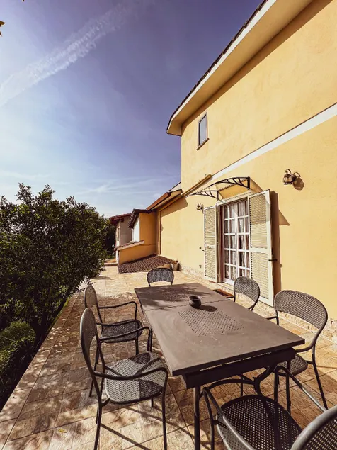 B&B Nero Buono - Image 1