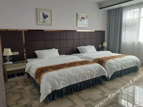 Minghua Hotel - Image 1
