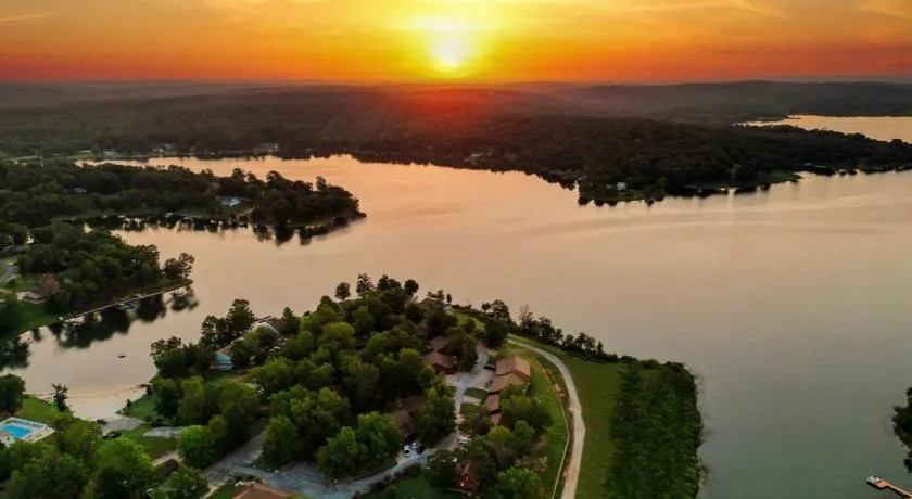 Crown Lake Resort - Image 1