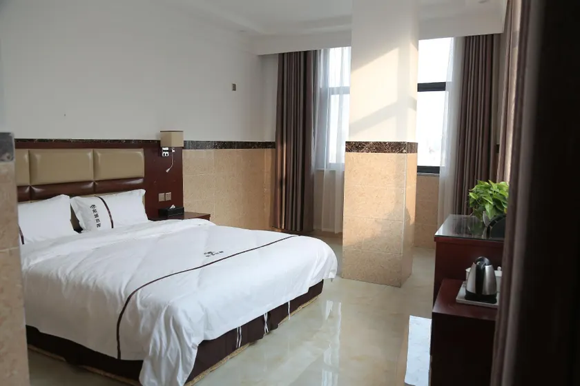 Dongcheng Waterfront Bath Center Guest Rooms - Image 1