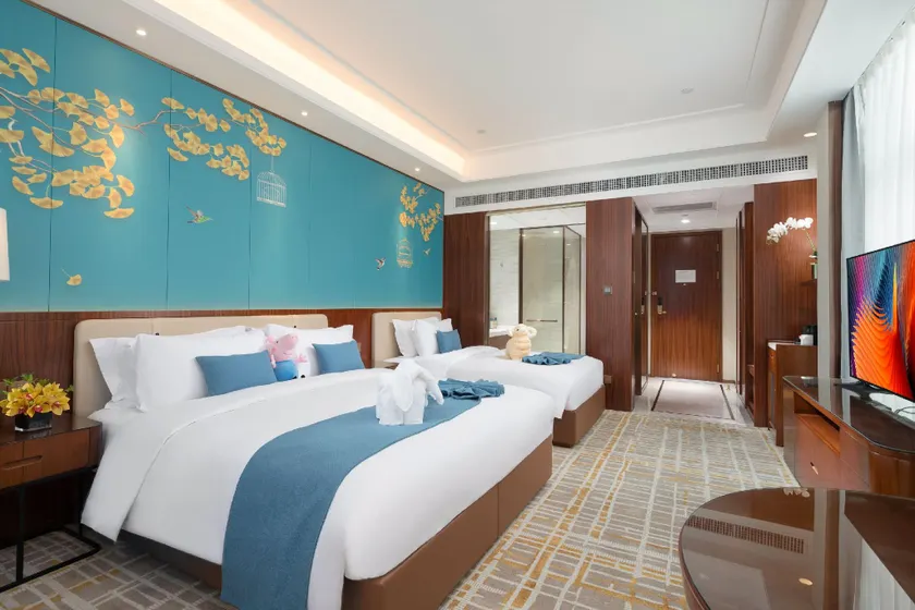 Shixuan International Hotel - Image 1