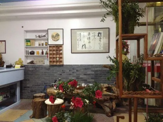 Meifeng Hotel - Image 1