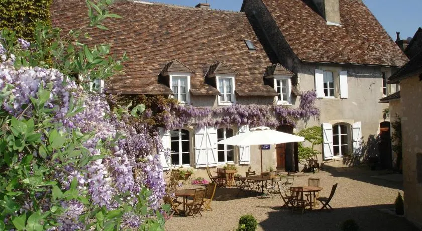 Le Relais du Lyon d'Or - Image 1