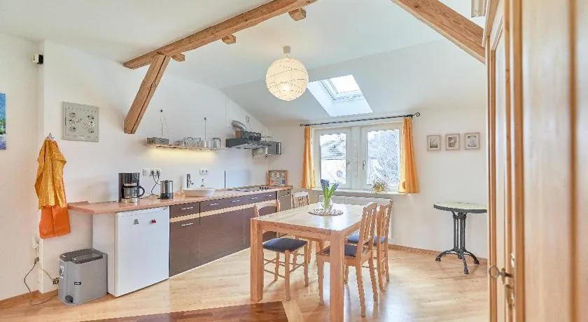 Ferienwohnung Neukölln - Image 1