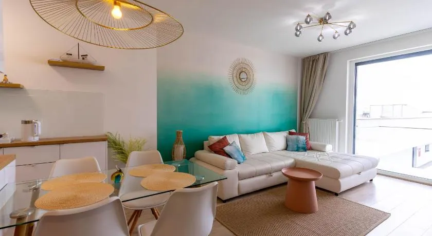 Sunset Resort full panoramic apartment - Image 1