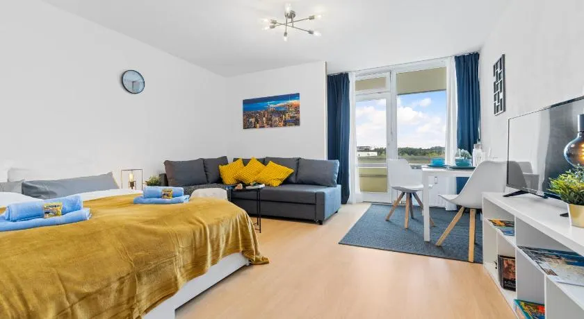 Sonniges City-Apartment mit Südbalkon und Parklatz - Image 1