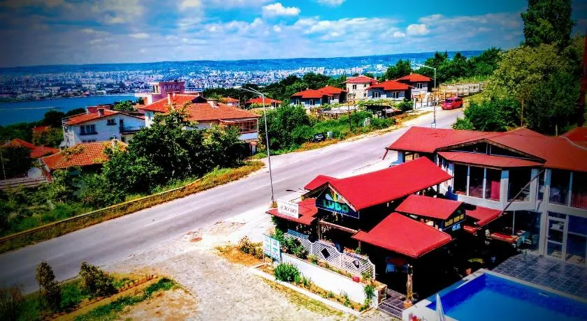 Family Hotel Ludo - Image 1